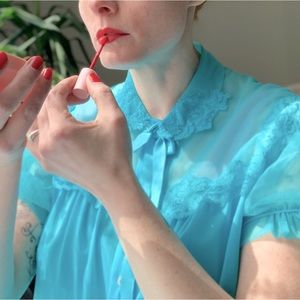 Airy vintage house coat